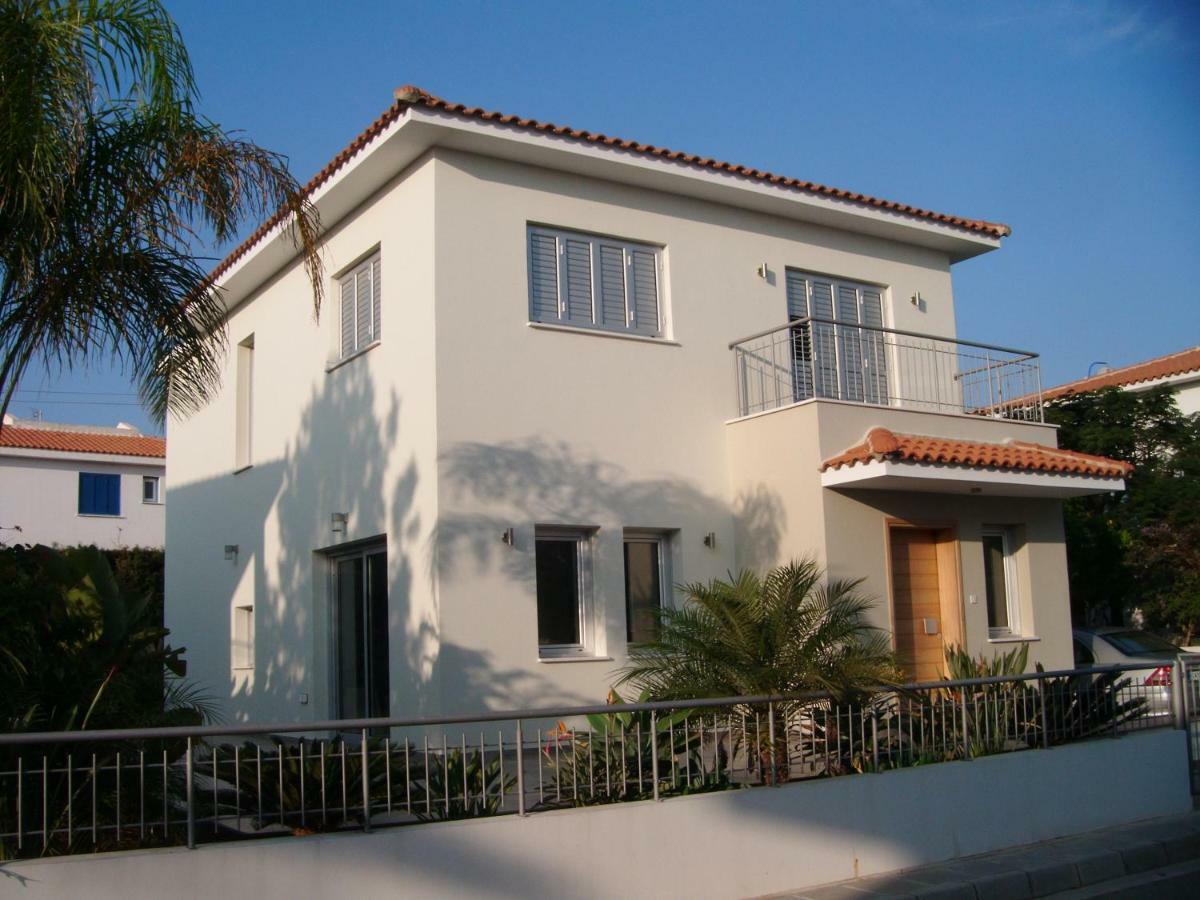 Family Home Protaras Esterno foto